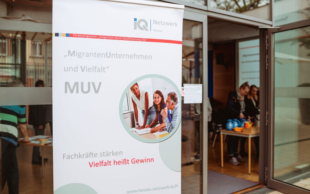 Migrantische Unternehmer*innen fördern: Projekt MUV startet in Wiesbaden